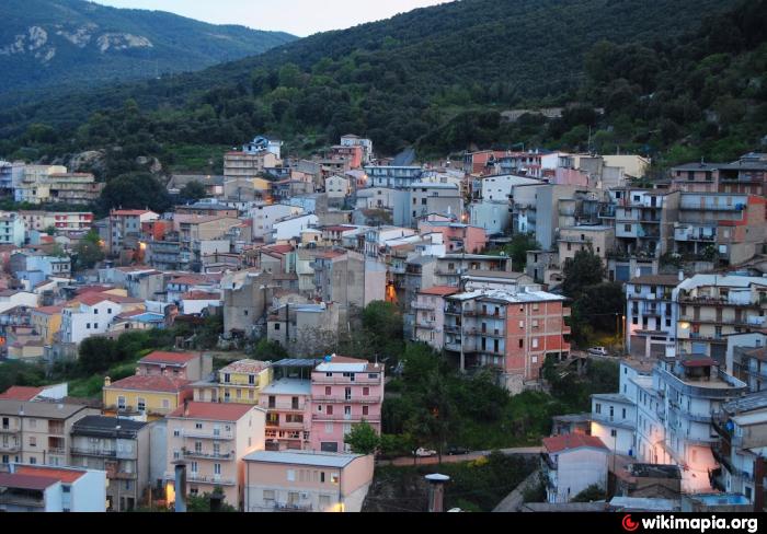 DE L&rsquo;IMPORTANCE DE CONSTRUIRE SON VILLAGE