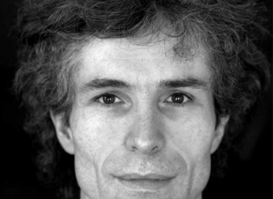 DE LA SOUFFRANCE GIGOGNE, OU LE CERCLE DES GUÉRISSEUSES