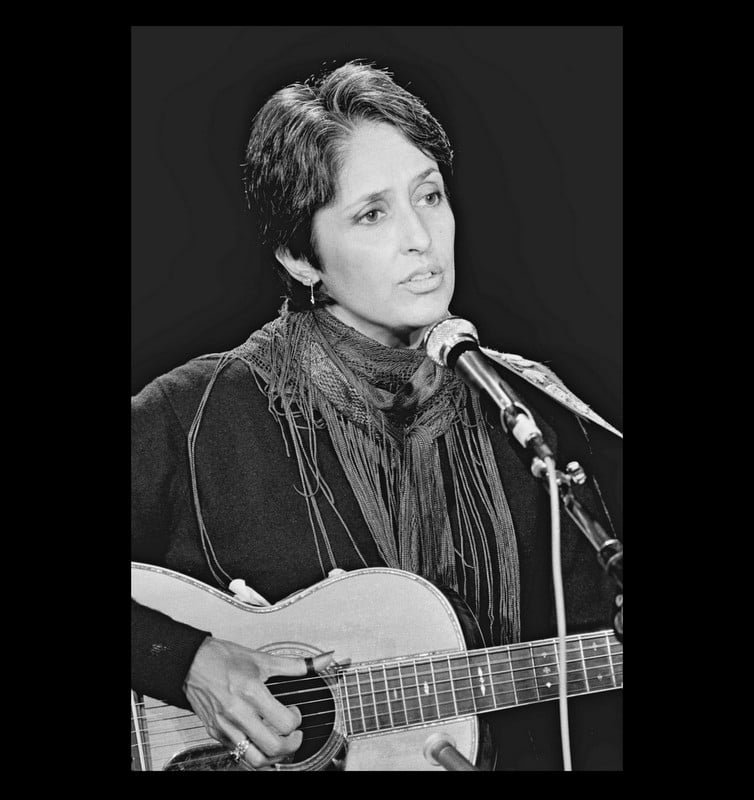 GARDER LES YEUX OUVERTS